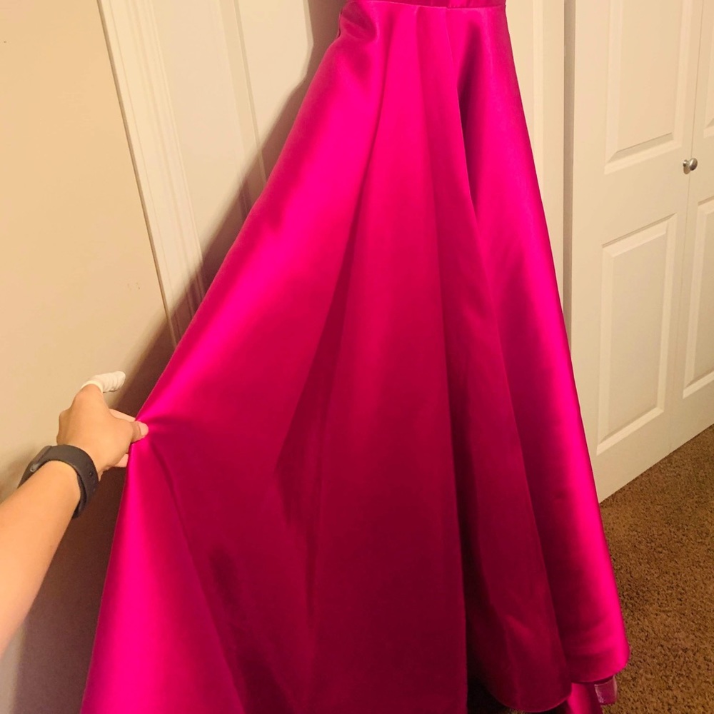 Prom dress - Picture 3 of 10